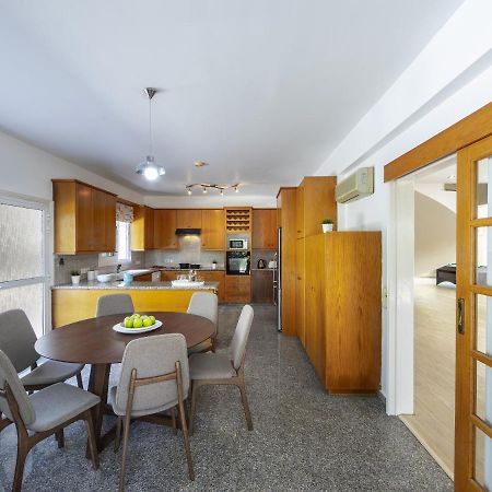 Meneou Seaside Mansion 7 Villa Larnaca Dış mekan fotoğraf