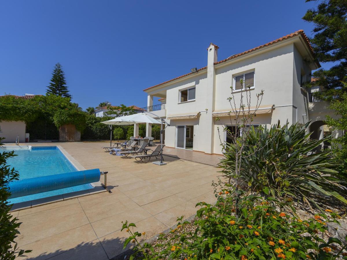 Meneou Seaside Mansion 7 Villa Larnaca Dış mekan fotoğraf