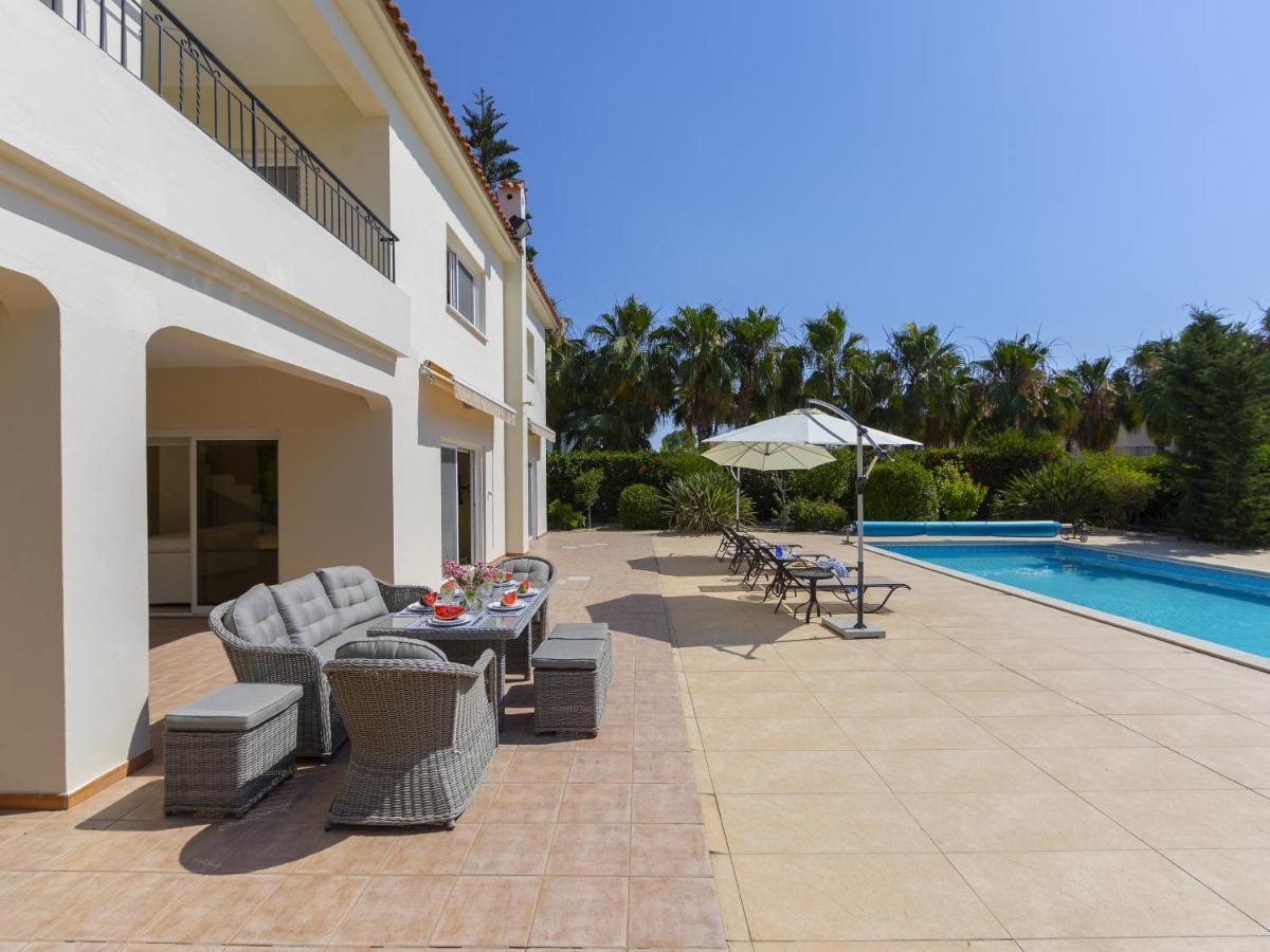 Meneou Seaside Mansion 7 Villa Larnaca Dış mekan fotoğraf