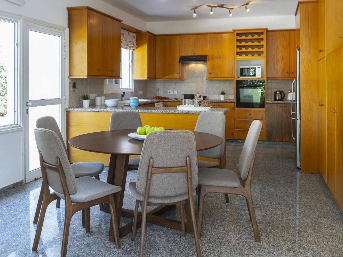 Meneou Seaside Mansion 7 Villa Larnaca Dış mekan fotoğraf