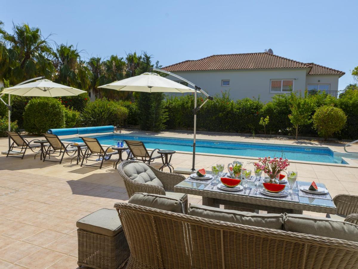 Meneou Seaside Mansion 7 Villa Larnaca Dış mekan fotoğraf