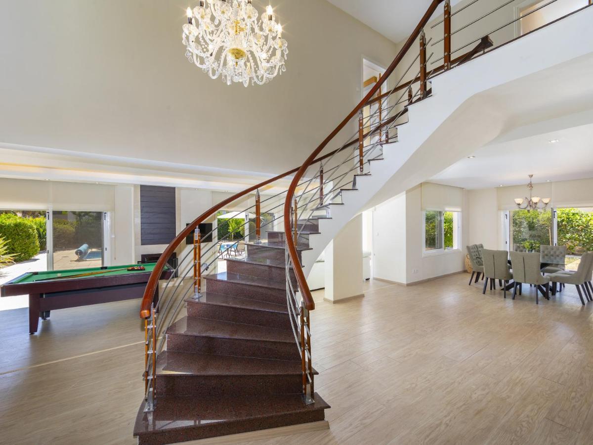 Meneou Seaside Mansion 7 Villa Larnaca Dış mekan fotoğraf