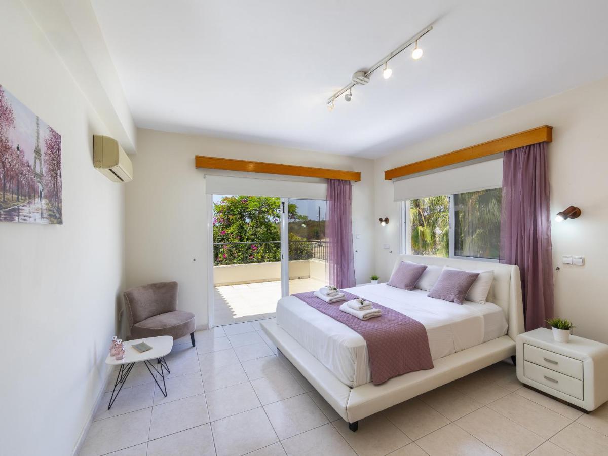 Meneou Seaside Mansion 7 Villa Larnaca Dış mekan fotoğraf
